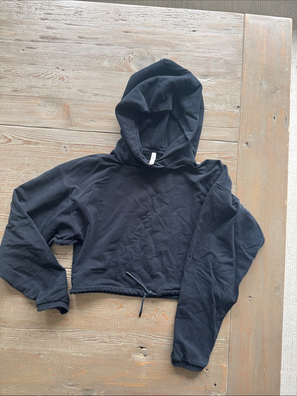 Aritzia Black Cropped Hoodie - Women